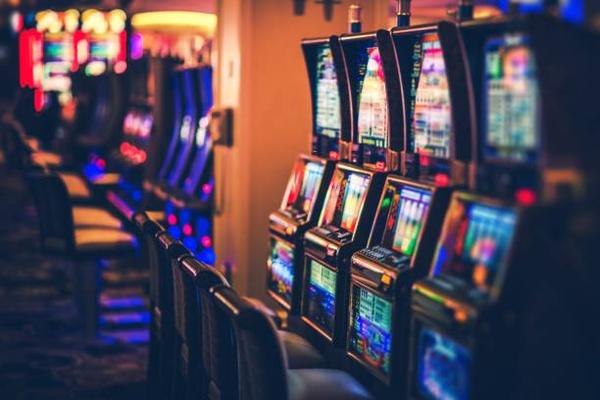 Comparing Live Chat Support: A Best Online Casino UAE Research Guide
