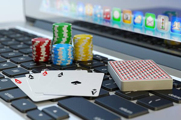 Online Casinos in UAE: Free Spin Conditions Explained
